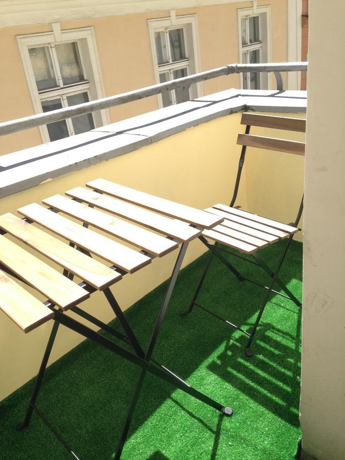 Frolic Goats Hostel Poznan Exterior foto