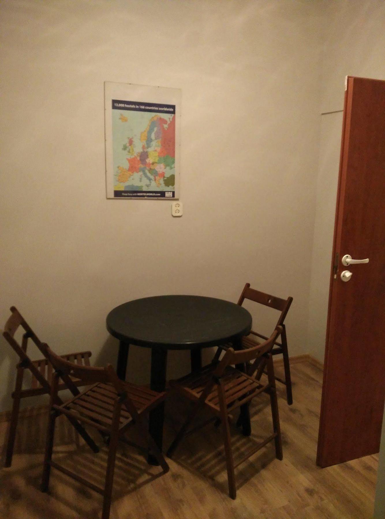 Frolic Goats Hostel Poznan Exterior foto