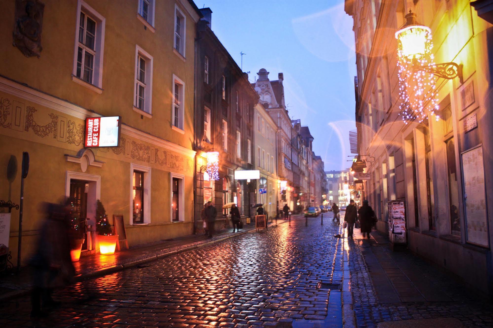 Frolic Goats Hostel Poznan Exterior foto